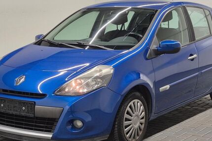 Renault Clio 174.750 km 1.480 &euro; Langenweddingen 39171