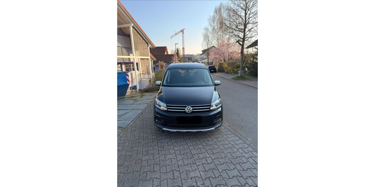 VW Caddy 142.000 km 17.400 &euro; Königsbach 75203