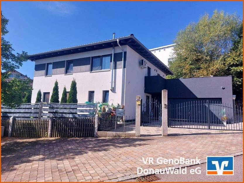 Neuwertiges Einfamilienhaus in idyllischer Siedlungslage von Viechtach 6 zimmer