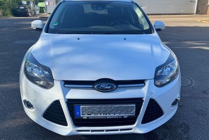Ford Focus 198.000 km 5.800 &euro; Leonberg 71229