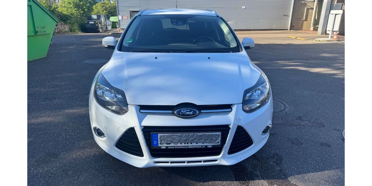 Ford Focus 198.000 km 5.800 &euro; Leonberg 71229