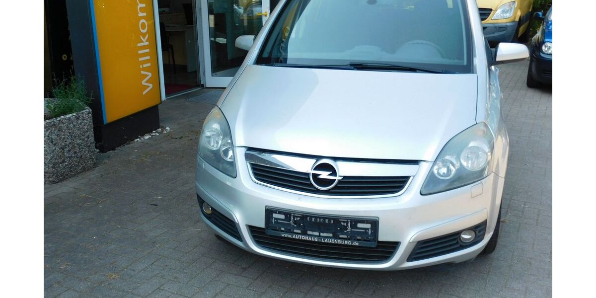 Opel Zafira 273.000 km 950 &euro; Lauenburg 21481