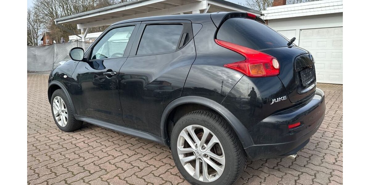 Nissan Juke 123.000 km 8.100 &euro; Lübeck 23560