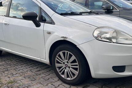 Fiat Punto 180.462 km 2.000 &euro; Hadamar 65589