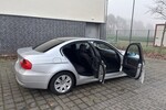 BMW 320 98.000 km 6.750 &euro; Gütersloh 33330