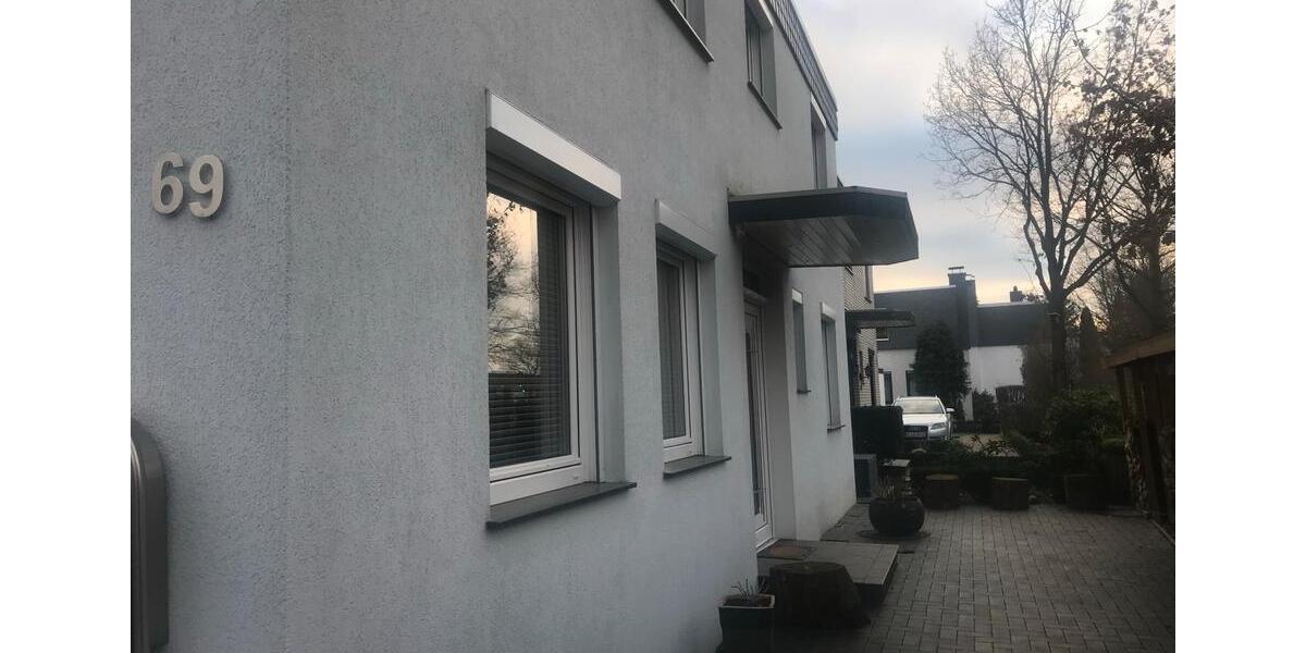 Endreihenhaus direkt im Zentrum zu vermieten 4 zimmer