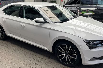 Skoda Superb 46.500 km 15.500 &euro; Dortmund 44369