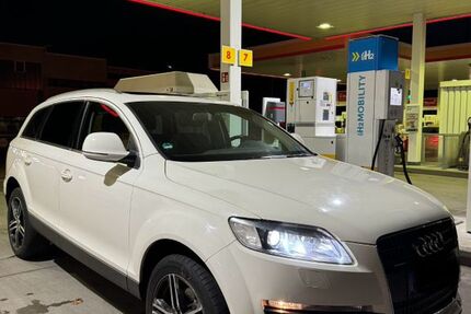 Audi Q7 219.000 km 6.200 &euro; Hamburg 21079