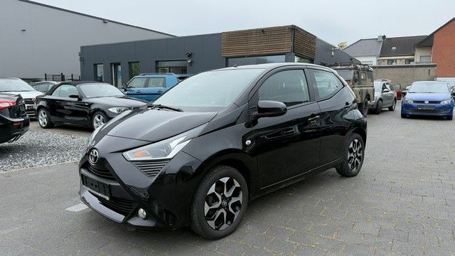 Toyota Aygo (X) 93.770 km 6.800 &euro; Übach Palenberg 52531