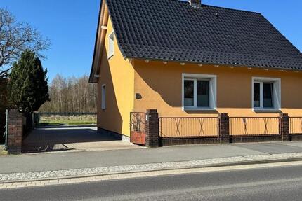 Haus Lauchhammer - 7 Zimmer, 164 m&sup2;, 285.000&euro; | Angebot:26373391