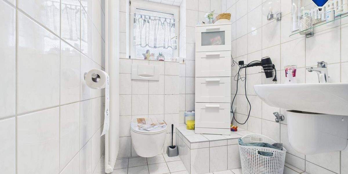 Etagenwohnung Schwalbach Hülzweiler - 4 Zimmer, 84 m&sup2;, 145.000&euro; | Angebot:25673961