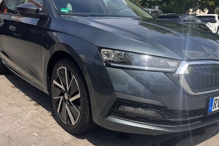 Skoda Octavia 99.500 km 15.990 &euro; Weingarten 88250