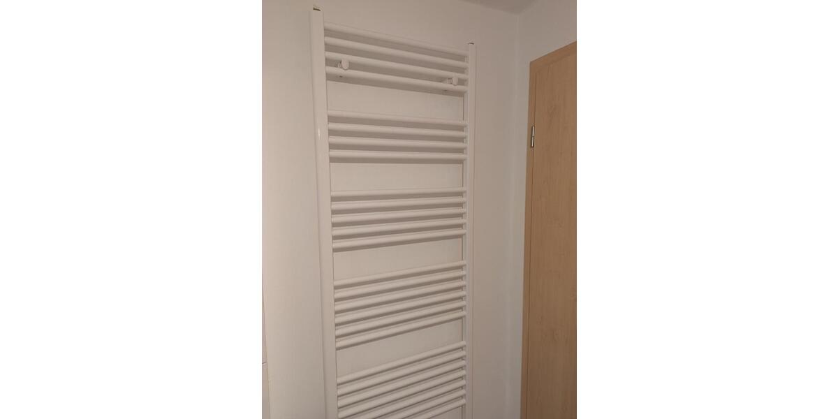 Dachgeschoßwohnung Ballenstedt - 3 Zimmer, 67 m&sup2;, 402&euro; | Angebot:26086108