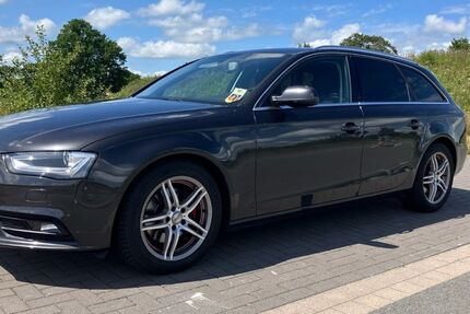 Audi A4 173.000 km 10.100 &euro; Ihlow 26632