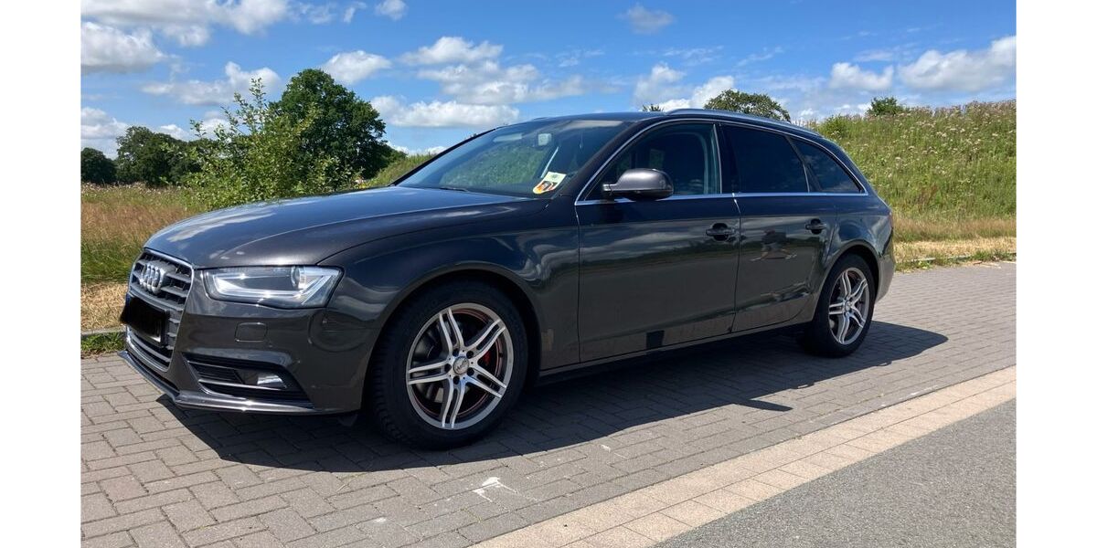 Audi A4 173.000 km 10.100 &euro; Ihlow 26632