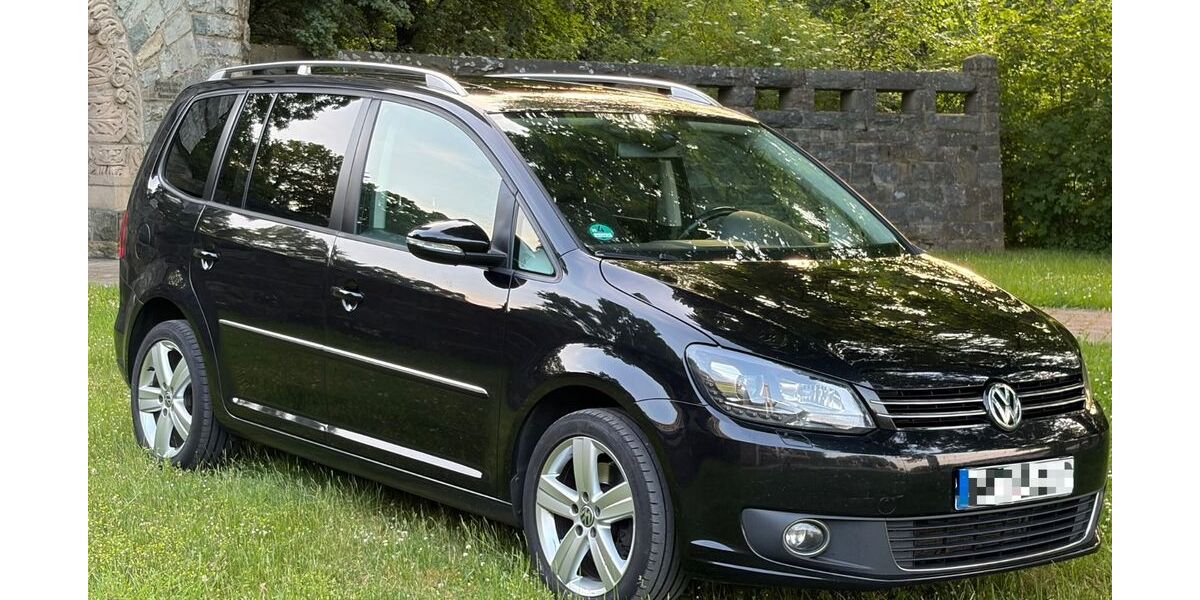 VW Touran 253.000 km 7.200 &euro; Remscheid 42853