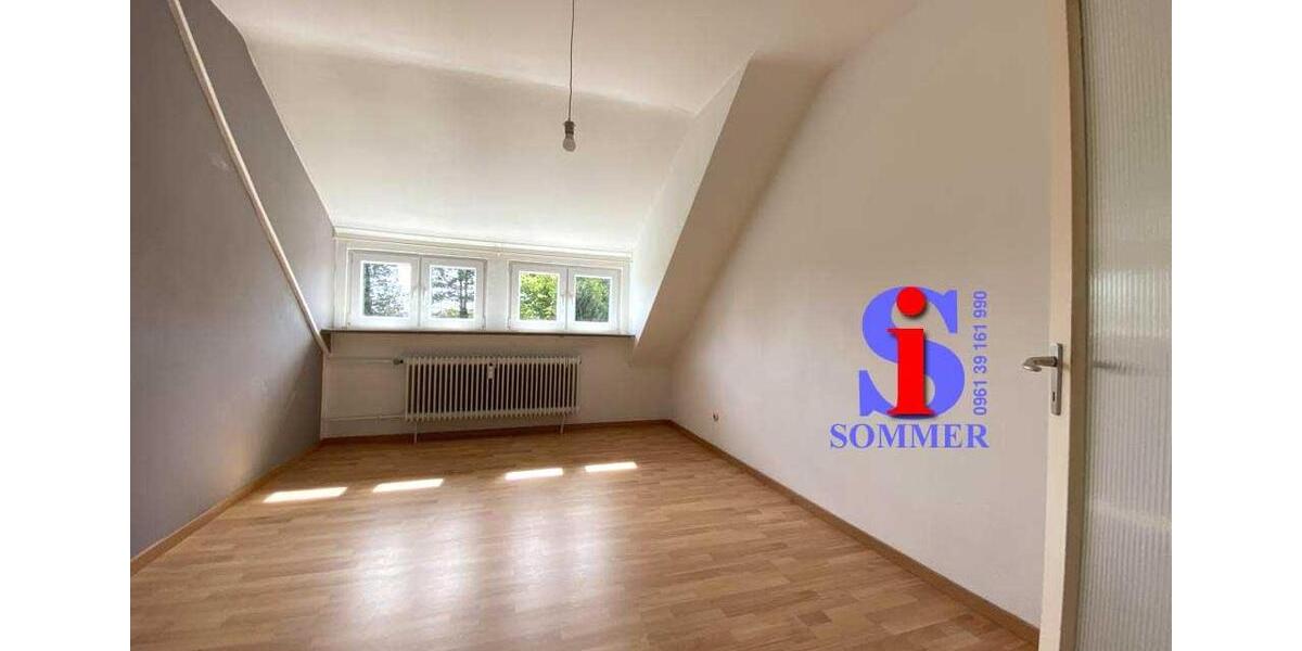 Dachgeschoßwohnung Weiden in der Oberpfalz - 2 Zimmer, 46 m&sup2;, 390&euro; | Angebot:23476694