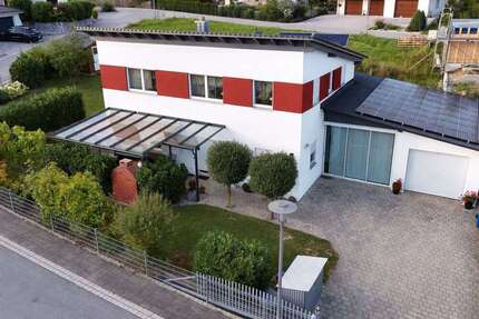 Haus Eggenfelden - 6 Zimmer, 179 m&sup2;, 1.750&euro; | Angebot:25272690