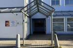 Wohnen und Arbeiten - Große Wohnung mit separatem Büro oder Gästeapartment in Nittendorf! 5 zimmer