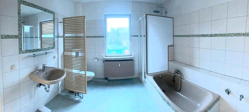 Maisonettenwohnung Kahla - 5 Zimmer, 120 m&sup2;, 1.212&euro; | Angebot:24939900