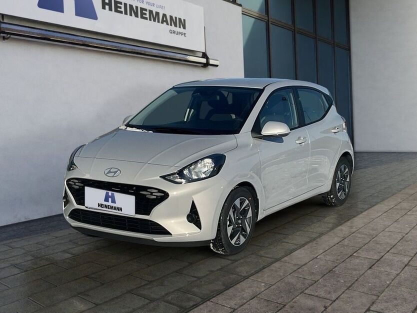 i10
