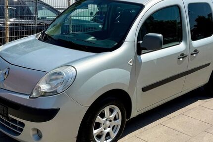 Renault Kangoo 208.000 km 3.750 &euro; Hamburg 20097