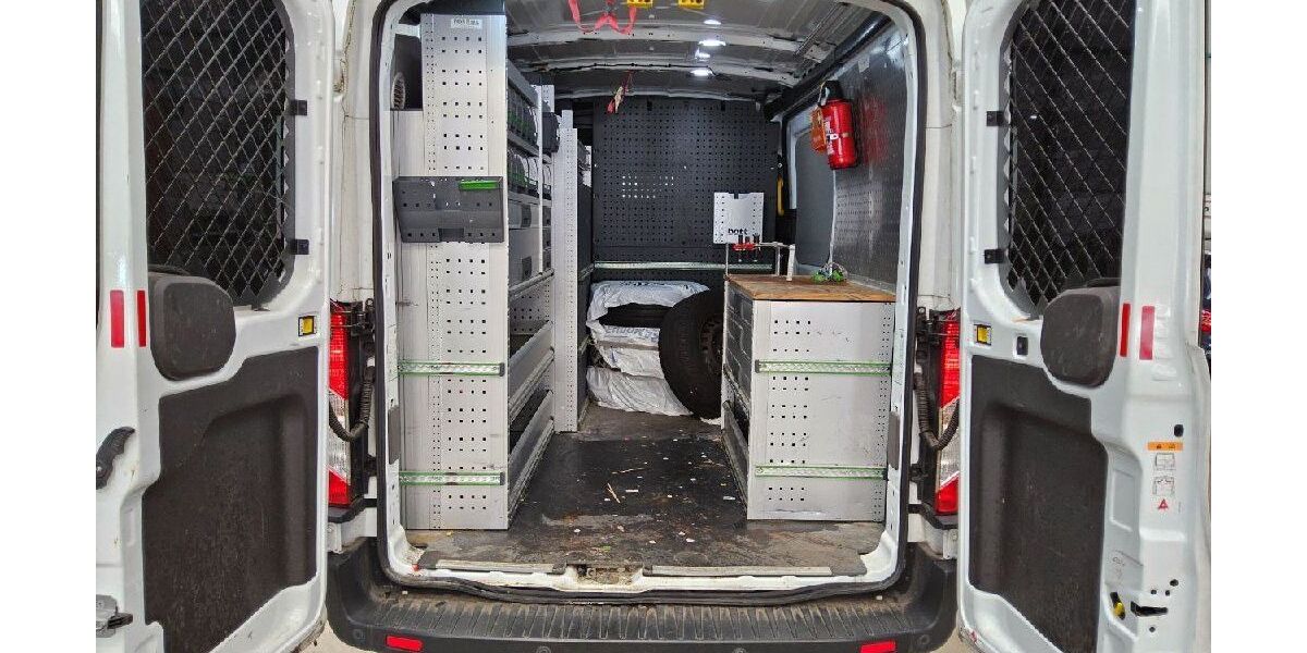 Ford Transit 80.900 km 16.999 &euro; KARLSFELD (b.München) 85757