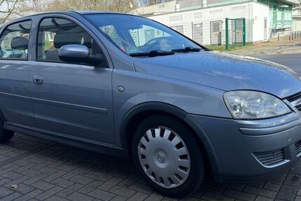 Opel Corsa 134.500 km 2.290 &euro; Bremen 28329