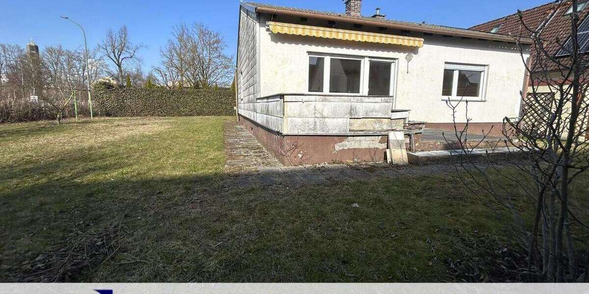 Baugrundstück für Doppelhaus mit 2 Garagen, zentral in Oberschleißheim - Grundstück Oberschleißheim Oberschleißheim | Angebot:26440212