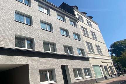 Haus Neumünster - 35 Zimmer, 598 m&sup2;, 10.000&euro; | Angebot:27299062