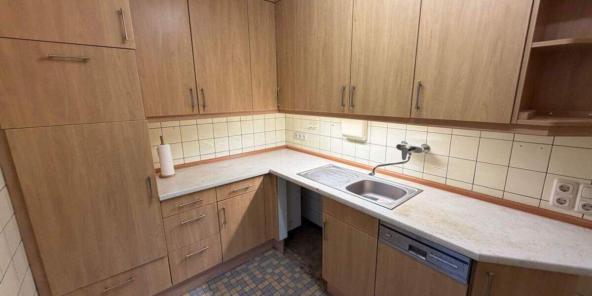 Reserviert! Leben im Nordseebad Otterndorf! Bezahlbares Wohnhaus mit Einliegerwohnung in ruhiger Lage. 6 zimmer