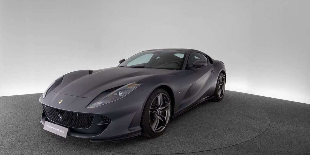 Ferrari 812 25.500 km 324.900 &euro; Singen-Hohentwiel 78224