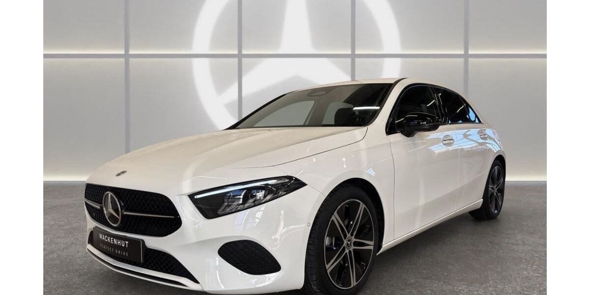 Mercedes-Benz A 180 9.900 km 33.900 &euro; Baden-Baden 76532