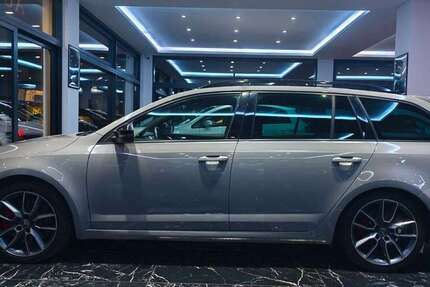 Skoda Octavia 181.621 km 12.890 &euro; Denkingen 78588