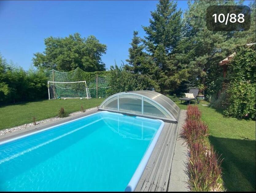 Haus mit Garten und Pool im Herzen Von Markkleeberg zu Vermieten.