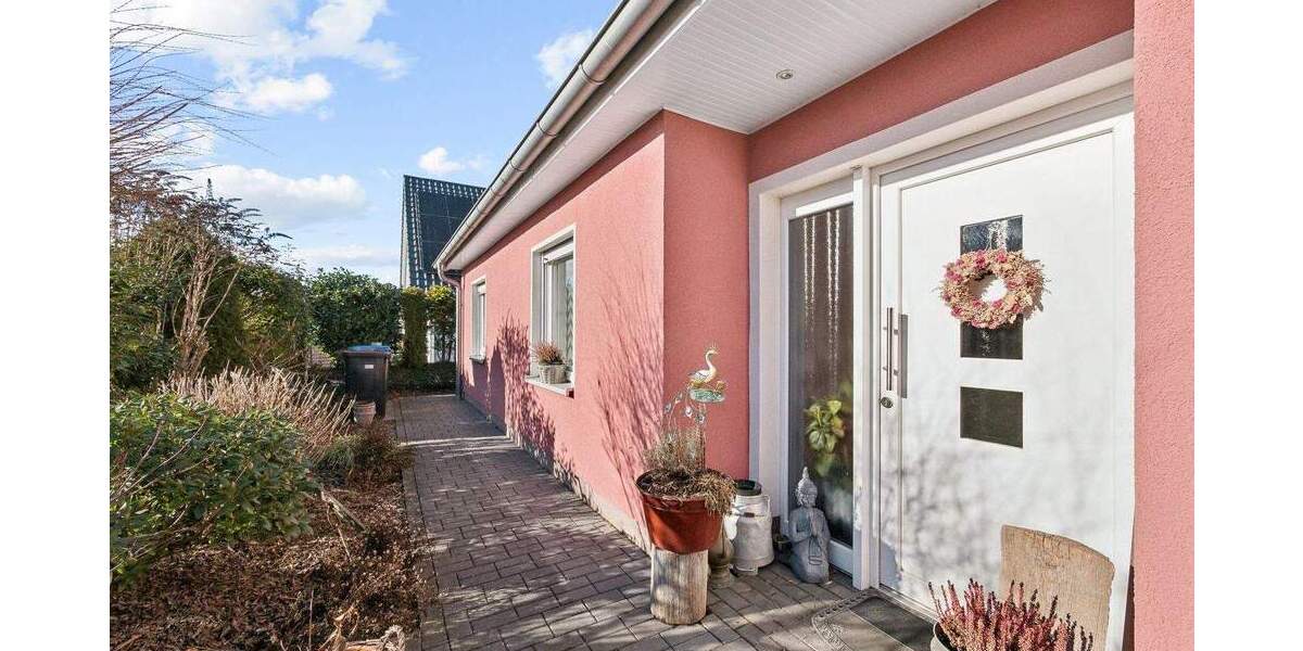 Einfamilienhaus Wustermark - 3 Zimmer, 124 m&sup2;, 470.000&euro; | Angebot:25278370
