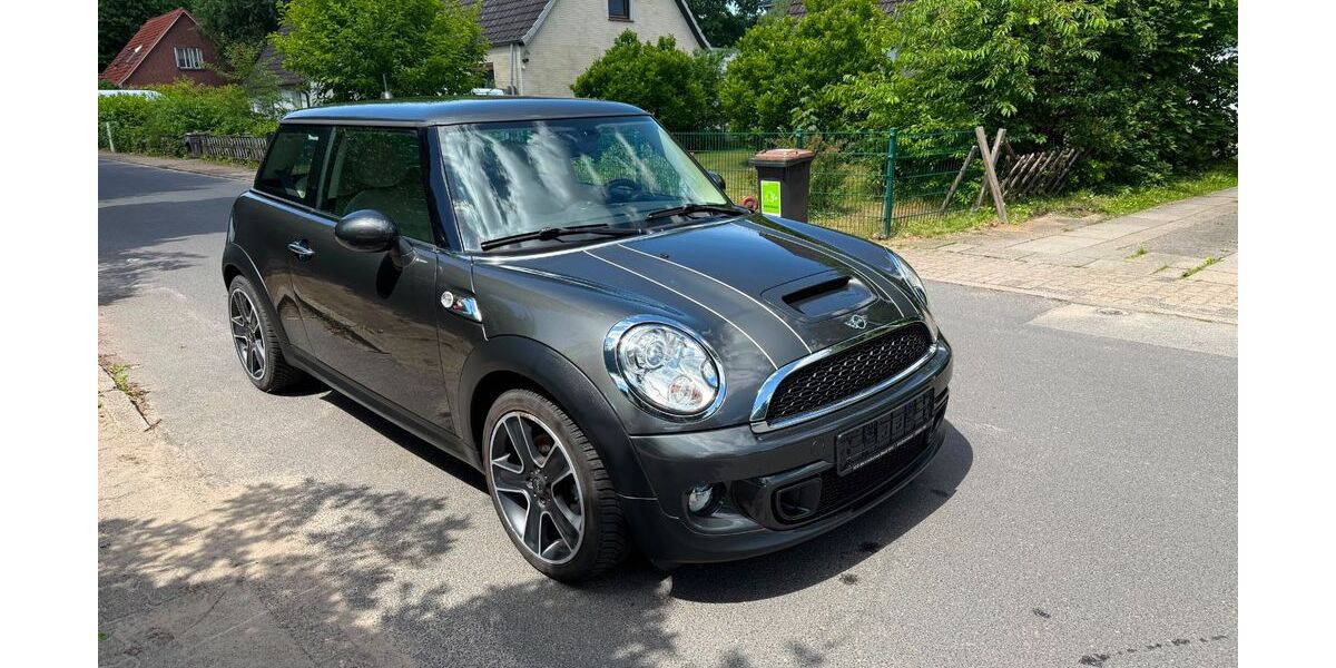 Mini Cooper S 79.768 km 9.999 &euro; Heist 25492