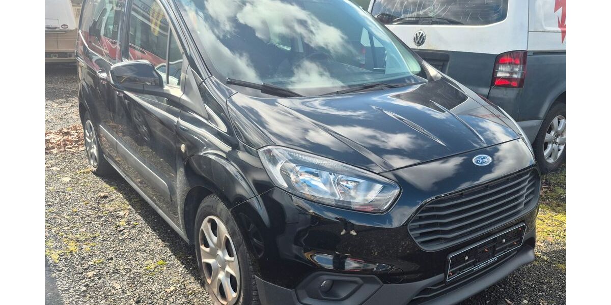 Ford Transit Courier 100.000 km 7.999 &euro; Achim 28832