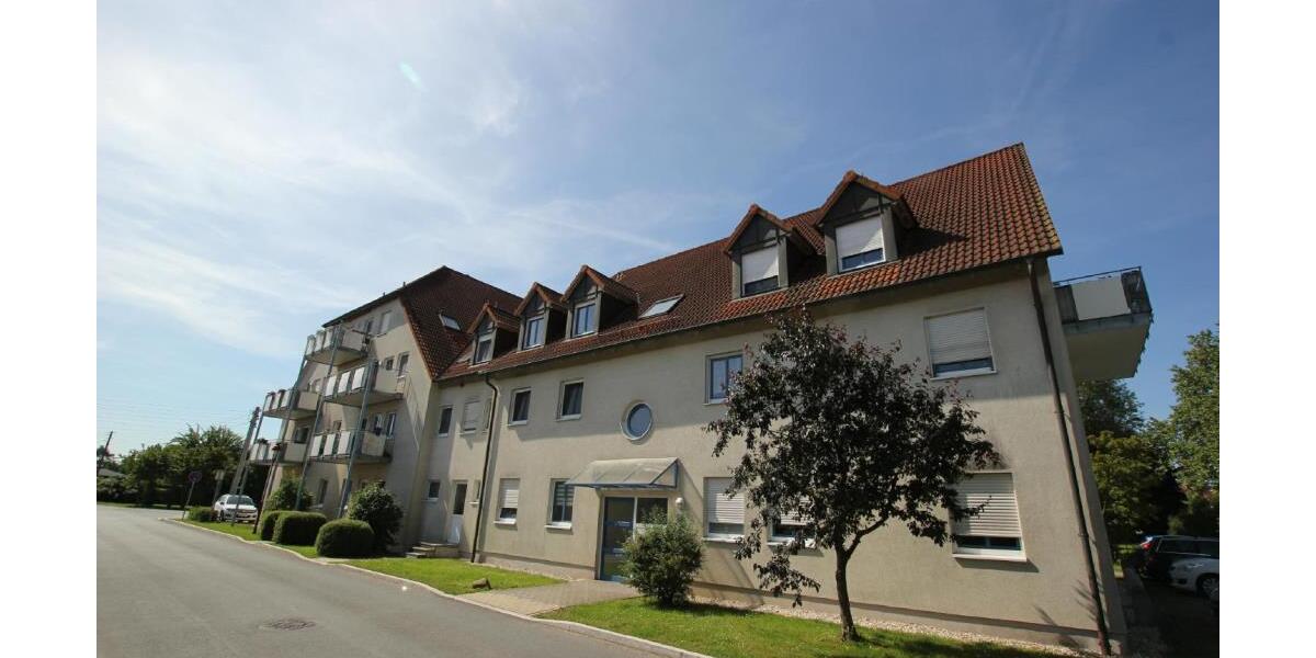 Renditeobjekt: 3 Raum-ET-Wohnung in schöner Wohnlage von Crossen - Etagenwohnung Crossen | Angebot:26386342