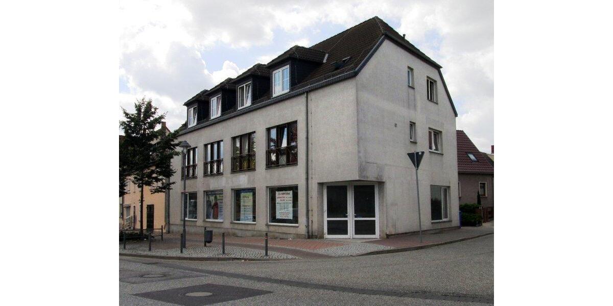 Dachgeschoßwohnung Staßfurt - 1 Zimmer, 40 m&sup2;, 200&euro; | Angebot:26164903