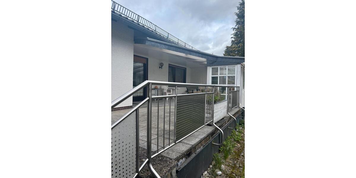 Bungalow Neustadt bei Coburg - 4 Zimmer, 122 m&sup2;, 360.000&euro; | Angebot:27083413