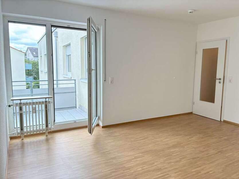 Wohnung zum Mieten in Stuttgart 870 € 52.25 m²