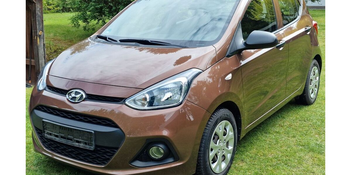 Hyundai i10 33.500 km 8.990 &euro; Wokuhl-Dabelow 17237