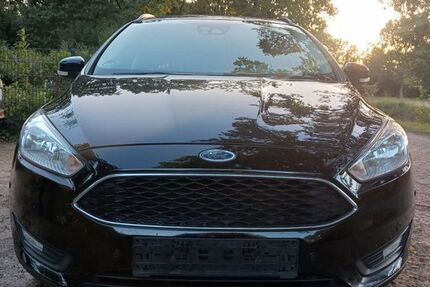 Ford Focus 152.212 km 6.700 &euro; Cloppenburg 49661
