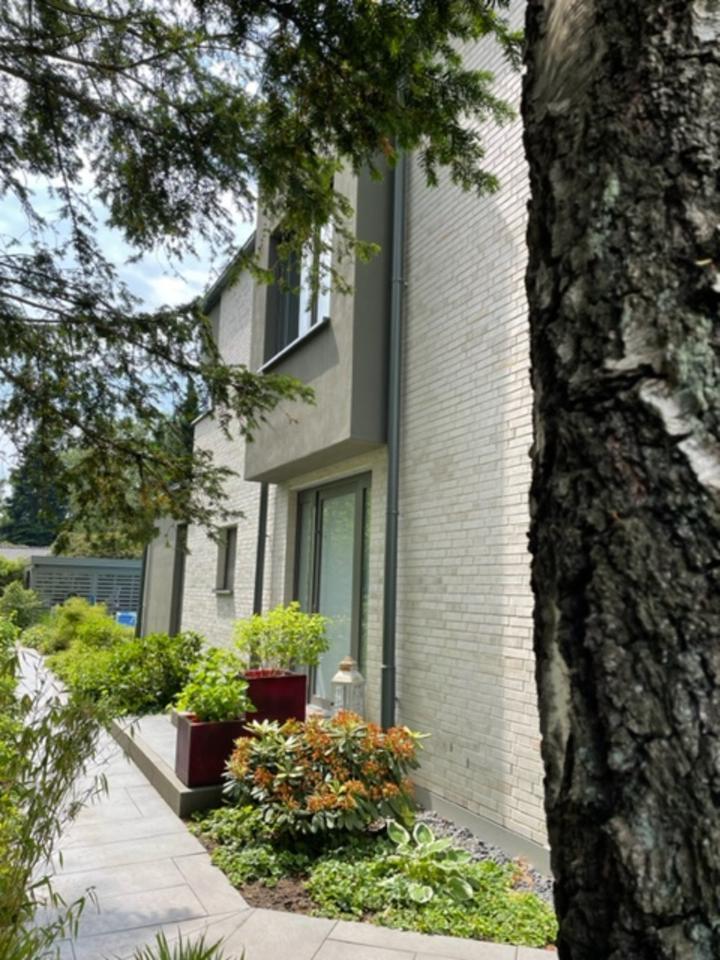 Quickborn-Heide, neuwertiges Einfamilienhaus in Bestlage zimmer