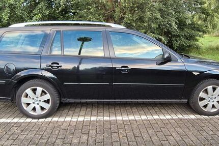 Ford Mondeo 351.000 km 750 &euro; Magdala 99441