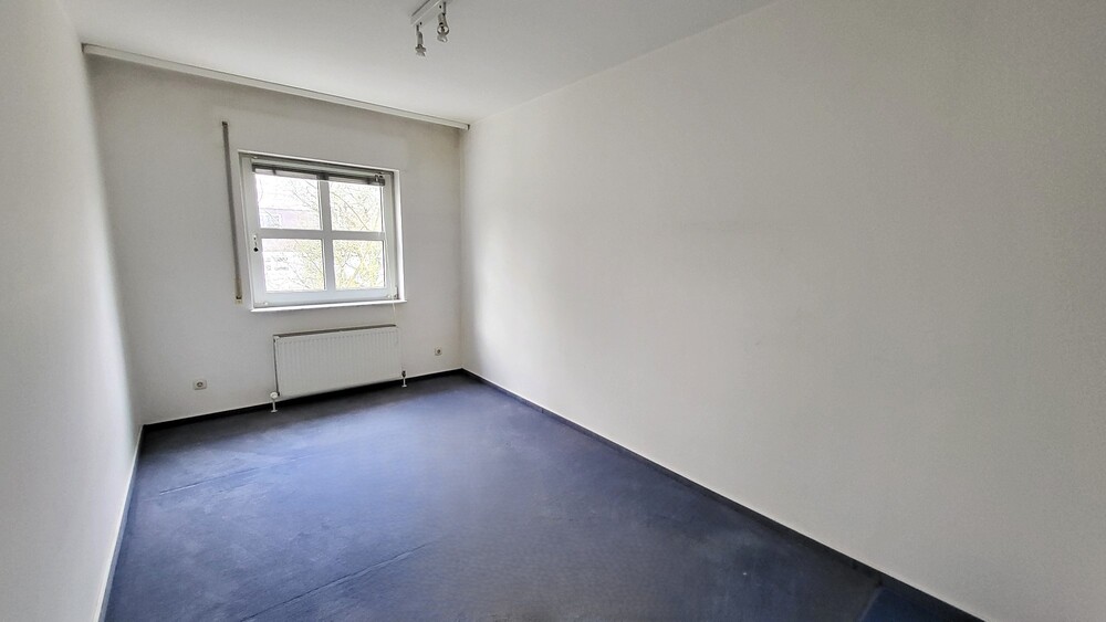 Wieder verfügbar! RMH mit Garage, 2 Balkonen, Garten und Terrasse - Reihenmittelhaus Wiesbaden Klarenthal | Angebot:25972229