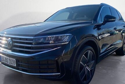 VW Touareg 15.600 km 71.590 &euro; Lörrach 79540