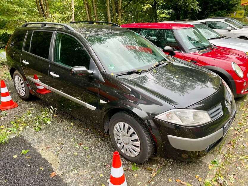 Renault Megane 220.000 km 1.950 € Lautertal 64686