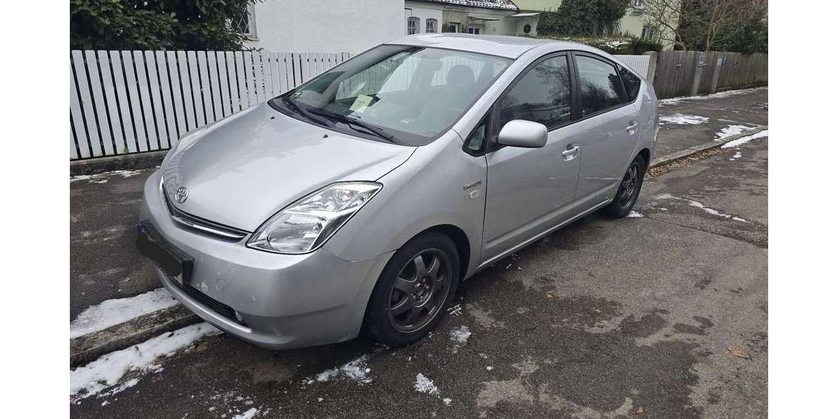Toyota Prius 168.500 km 4.000 &euro; München 80689